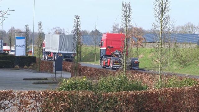 Volvo F10,F12 En F16 Op OCV Oldtimer Lenterit 2018