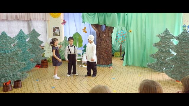ДС №35, Сказка На лесной опушке смотреть онлайн