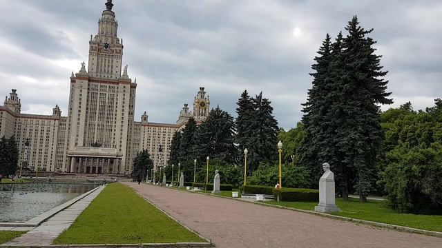 Москва. МГУ. июнь 2022 смотреть онлайн