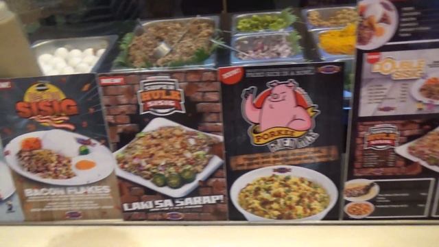 Филиппины. Еда в ТЦ. Вафля с шоколадом и ветчиной