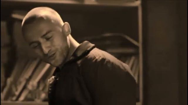 Выжить после/ Айжан и Валера смотреть онлайн