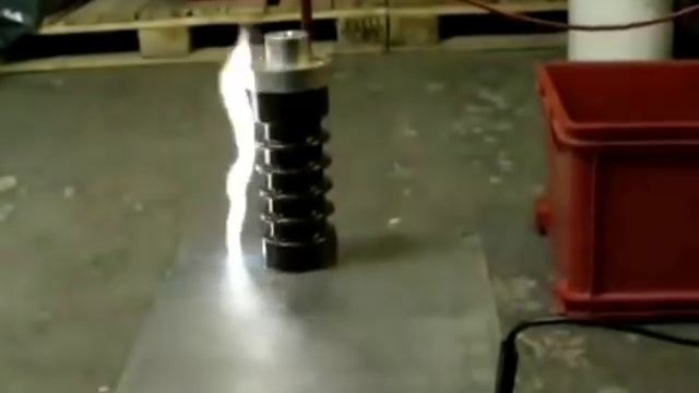 Испытание изолятора 10 кВ (Test insulator 10 kV) смотреть онлайн