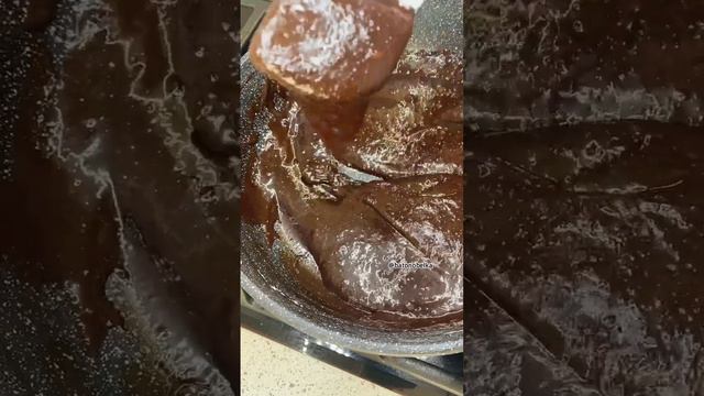 всего одна сковородка смотреть онлайн