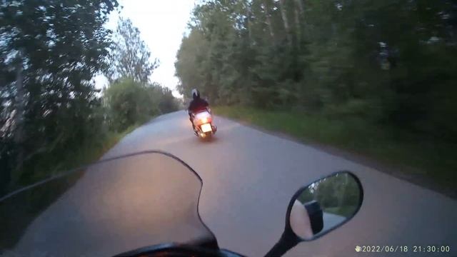 Покатушки. Jetmax 250 и Suzuki skywave 250 смотреть онлайн