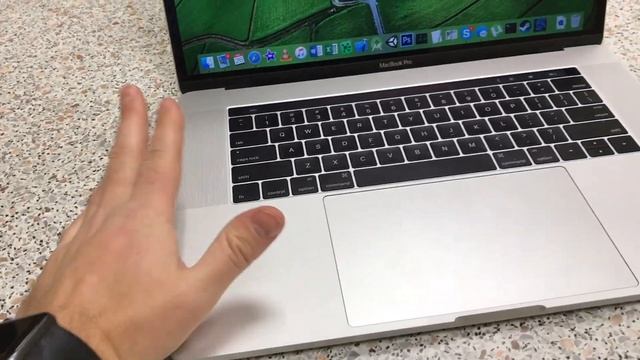 MacBook Pro 15" 2016, что это вообще такое, Apple? смотреть онлайн