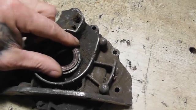 Почему выдавливает передний Сальник коленвала ВАЗ смотреть онлайн