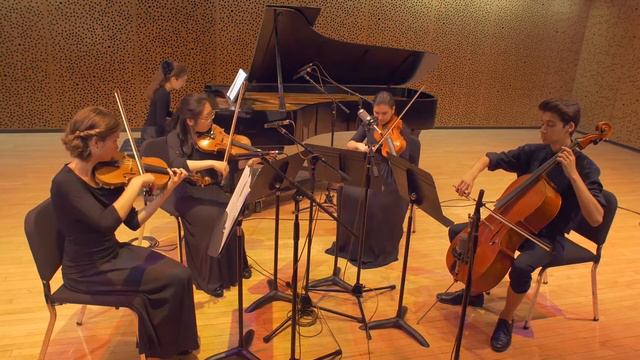 Robert Schumann Piano Quintet in E-flat Major, Op. 44 (Mvmts I-III) смотреть онлайн