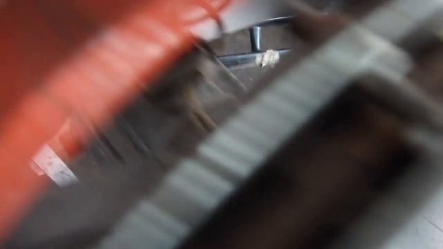 Маленький двух лопастной ветрогенератор на 250 Ватт 24 В смотреть онлайн