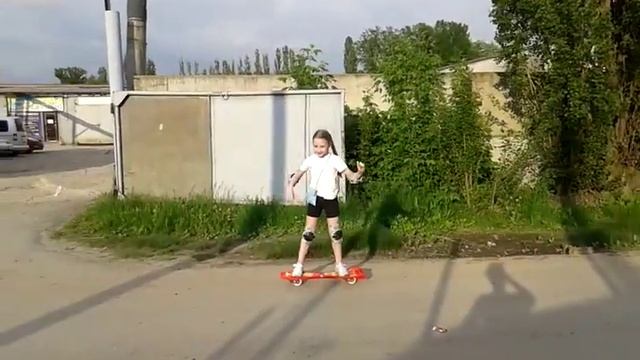 Роллерсёрф, снейкборд, вейвборд, двухколёсный скейт... смотреть онлайн