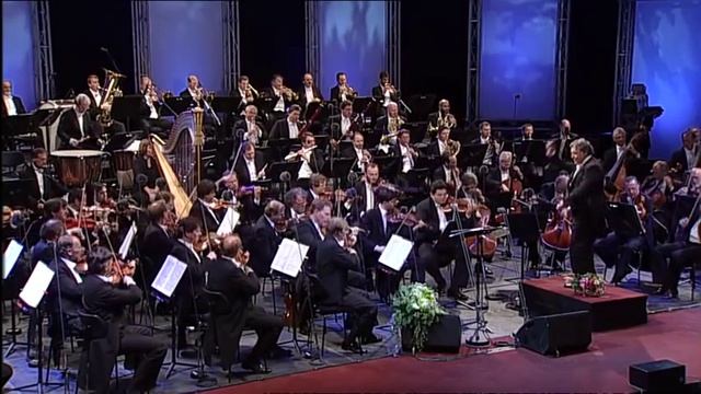 Johann Strauss - An der schönen blauen Donau, Waltz (Vienna Philharmonic Orchestra, Zubin Mehta) смотреть онлайн