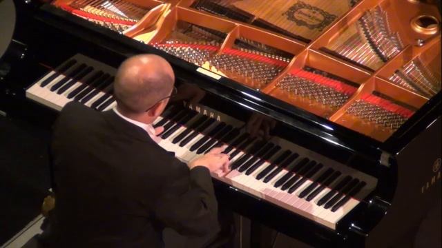 Alexander Scriabin, Mazurkas op. 40 - Roberto Plano, piano (live recording) смотреть онлайн