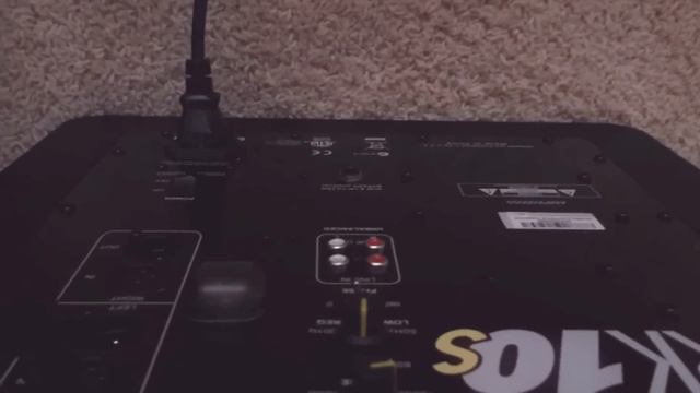 Music Studio Building Series - Reference Monitors and Subwoofers Pt.2 смотреть онлайн