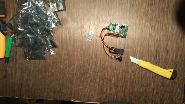 Повышающий MT3608 2A DC DC + Регулятор Скорости Реверсивный 6-30 В DC смотреть онлайн