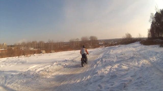 Первый раз на эндуро зимой. смотреть онлайн