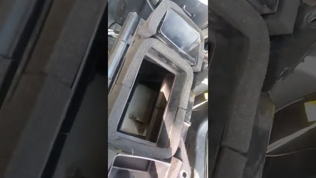 Замена радиатора печки Джили ск2