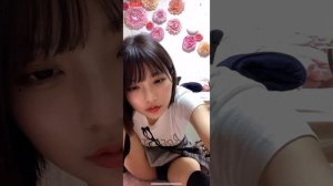 顔がヤリたすぎるJKのモロ見えパンツ　tiktok ライブ
