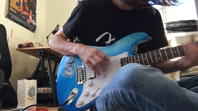 Nevermind 30th Anniversary Strat IMPROVISATION Nirvana Kurt Cobain guitar Stratocaster khristore смотреть онлайн