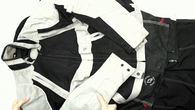 Мешок № 1151. Мото экипировка. Арт 3316. Вес 17,2 кг. Кол-во 8 шт. смотреть онлайн