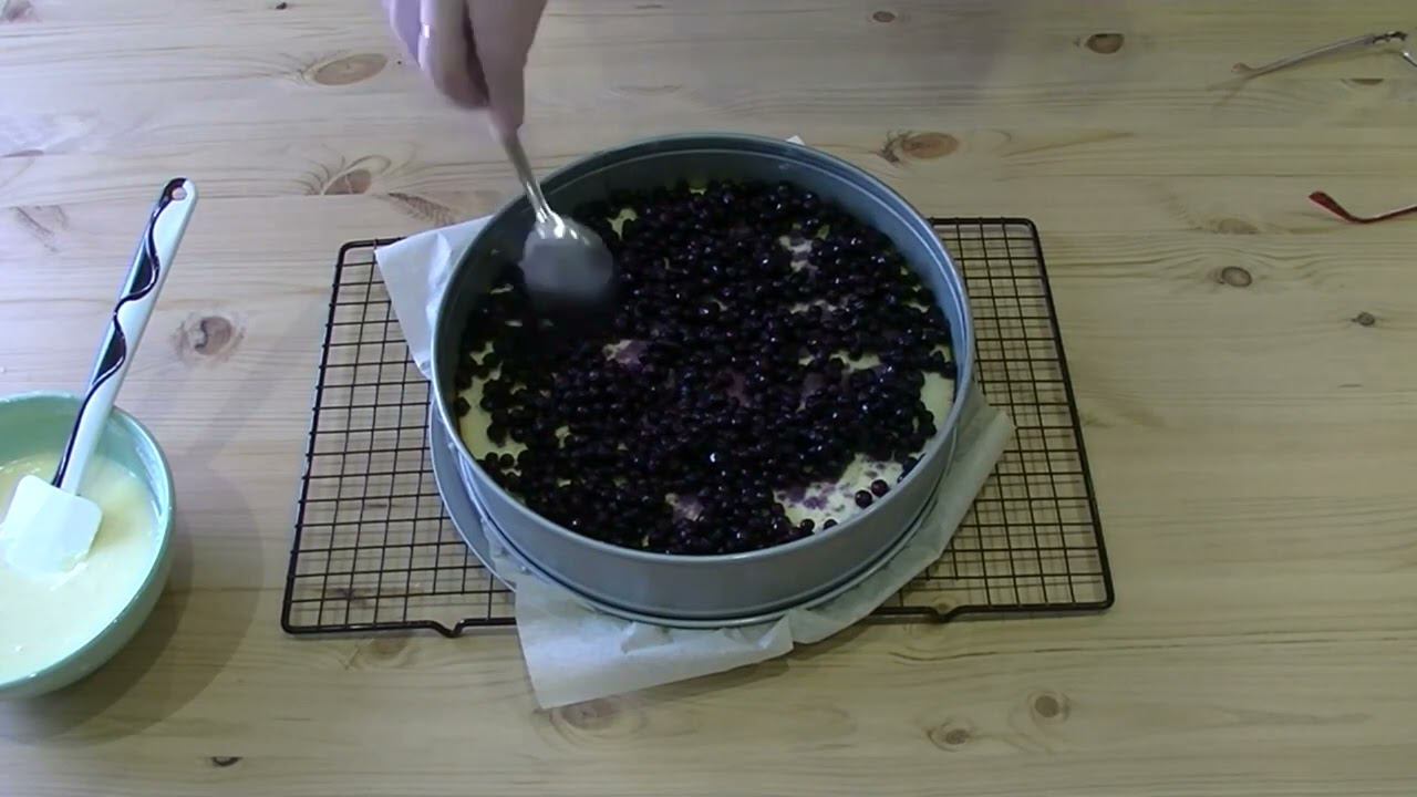 Черничный Пирог Очень ВКУСНЫЙ!!! Пирог со Сметанной Заливкой смотреть онлайн