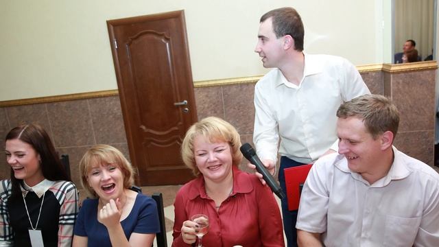 Ведущий праздников Анатолий Чаруев. Звоните 89526365547 смотреть онлайн