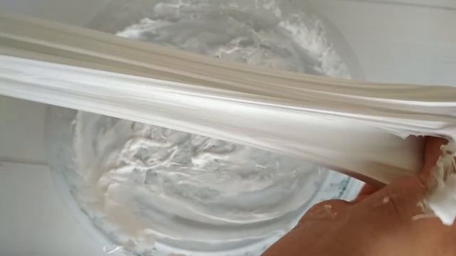 КАК СДЕЛАТЬ СЛАЙМ?ФЛАФФИ СЛАЙМ БЕЗ ТЕТРАБОРАТА НАТРИЯ/РЕЦЕП СЛАЙМА БЕЗ ЗАГУСТИТЕЛЯ смотреть онлайн