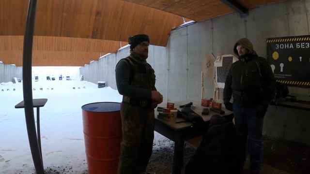 Про виды оружия и общие правила практической стрельбы смотреть онлайн