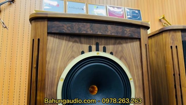 CẬN CẢNH LOA TANNOY CANTERBURY GR QUÁ ĐẸP LUÔN CÁC BÁC Ạ GIÁ LẠI SIÊU TỐT MỜI CÁC BÁC смотреть онлайн