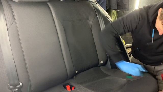 Чистка салона VW Jetta 6. Грязь это некрасиво и вредно смотреть онлайн