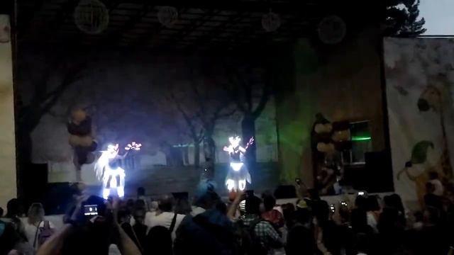 Лазерное шоу "Парк Роев Ручей" смотреть онлайн