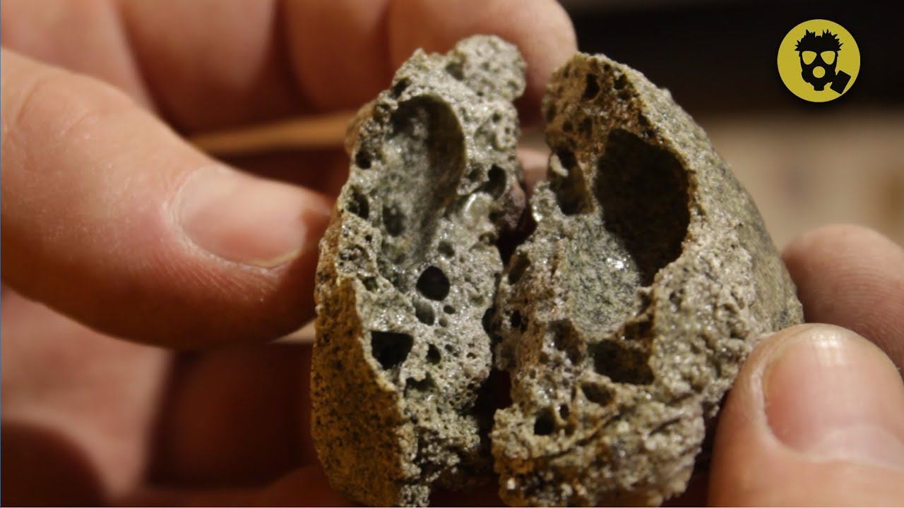 ВУЛКАНИЧЕСКОЕ СТЕКЛО своими руками! Обсидиан - Драконье стекло. смотреть онлайн