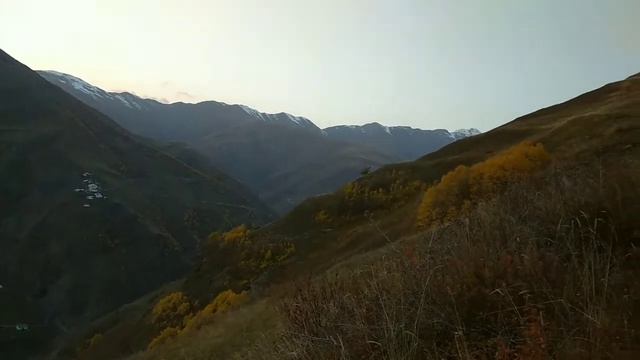 золотая осень в горах Дагестана . в горах Дидоэтии смотреть онлайн