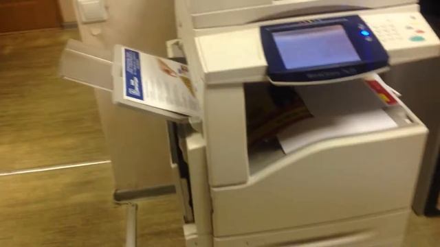 Wc 7435 печатает на самоклейке смотреть онлайн