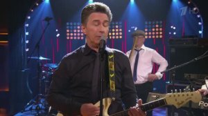 Валерий Сюткин — "Rock Around the Clock" (Вечерний Unplugged, Первый канал, 2020)