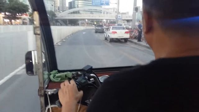 Моторикша днём от Чонгвенмен до южного ж/д вокзала смотреть онлайн