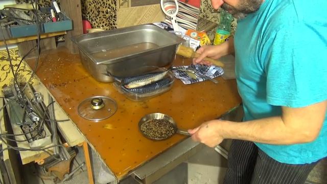 Скумбрия - рецепт от пчеловода смотреть онлайн