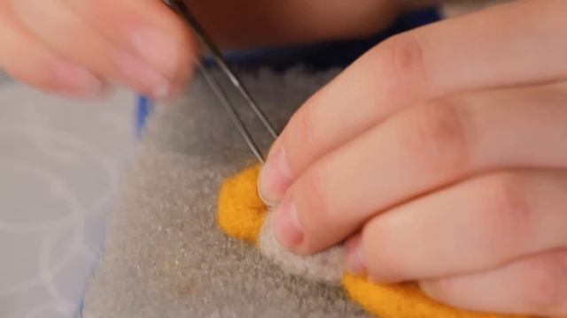 «Ручная работа». Барашек в технике сухого валяния (17.12.2014) смотреть онлайн