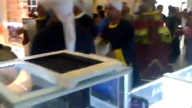 Ingay Sa Megamall Sharjah