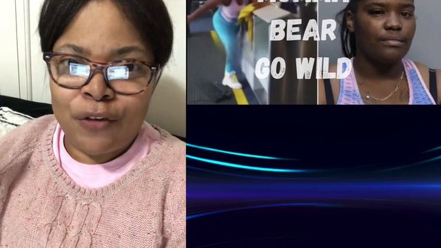 Airport Lose Kids & Momma Bear Goes Berserk - See Video смотреть онлайн