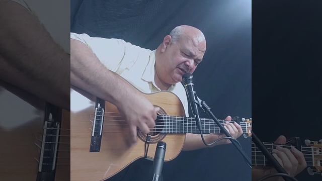 Rudy Muñoz / Un dia a la vez смотреть онлайн