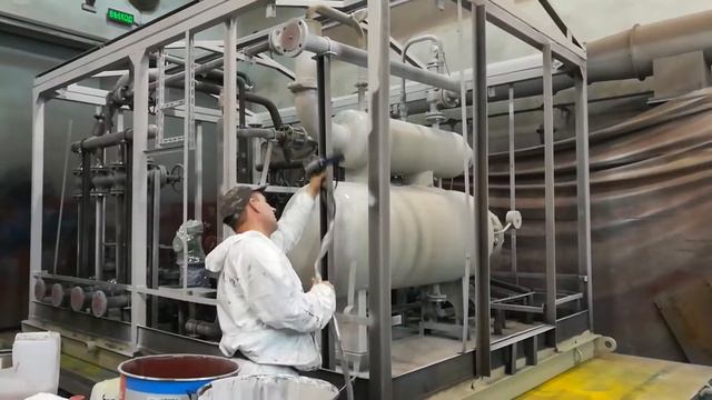 Окраска газораспределительного блока. Пневматическое распыление смотреть онлайн