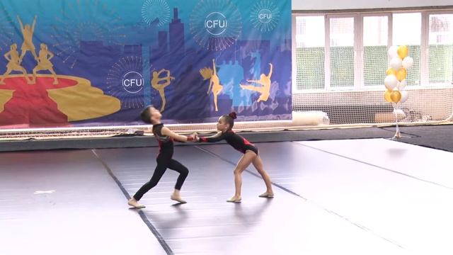 Ника Пономаренко и Виняр Ева. Джаз-дуэт (дети 5-8 лет). Чемпионат Украины по Чирлидингу 2021 смотреть онлайн
