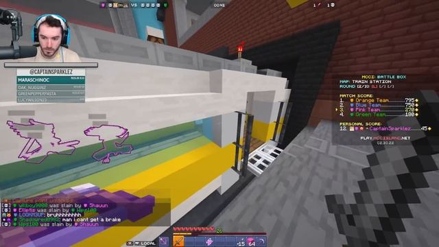 Getting Destroyed In Sky Battle смотреть онлайн