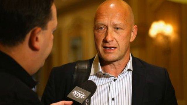 «Устал от вопросов о Панарине и Бобровском. Не хочу на них отвечать» смотреть онлайн