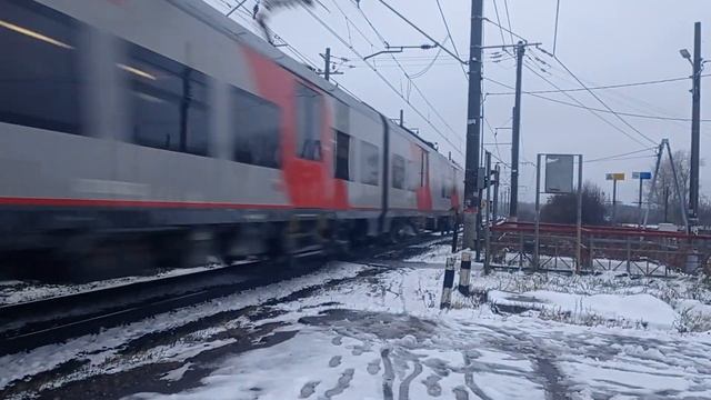 Скоростной электропоезд "Ласточка-Премиум" с сообщением Иваново-Москва. смотреть онлайн