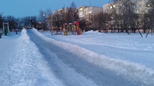 Парк Бондина. Покатушки с горок. смотреть онлайн