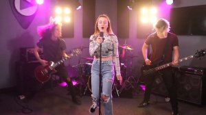 Girlfriend  - Avril Lavigne (Cover by First to Eleven)