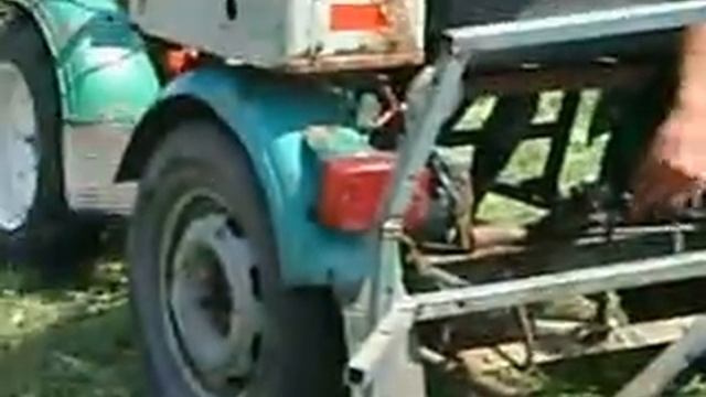 Мотоблок "Агро" собирает сено смотреть онлайн