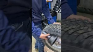 Калибровка балансировочного станка Sivik. Проверка калибровки балансировочных станков.