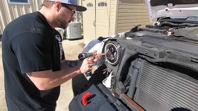 DIY Installation Guide: ORACLE LED Headlights and LED fog Lights on Jeep Wrangler JK смотреть онлайн