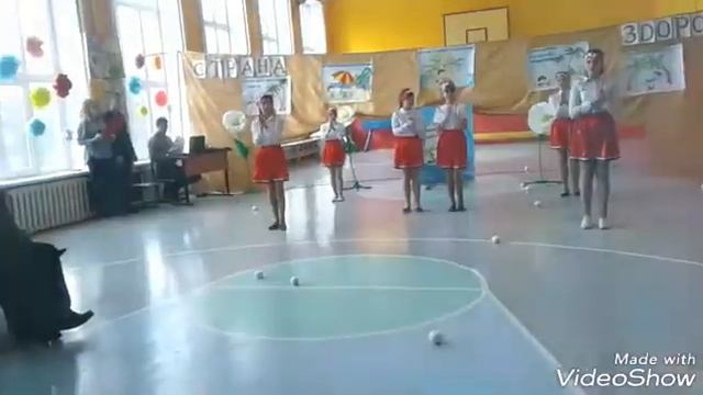 Зимний танец.Школа "СОШ N¤2" смотреть онлайн